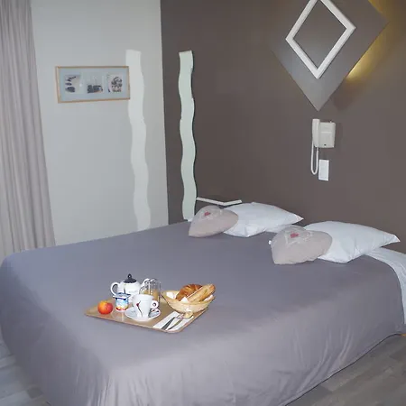 Otel La Marine 2*
